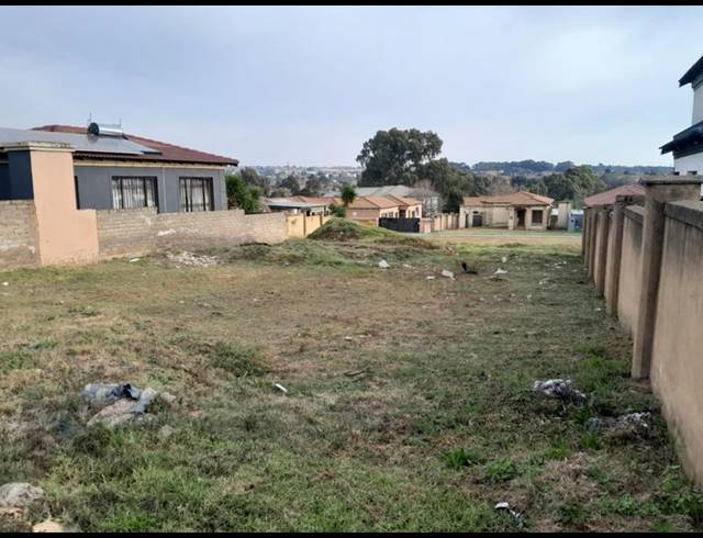 LAND FOR SALE IN MUNSIEVILLE SOUTH